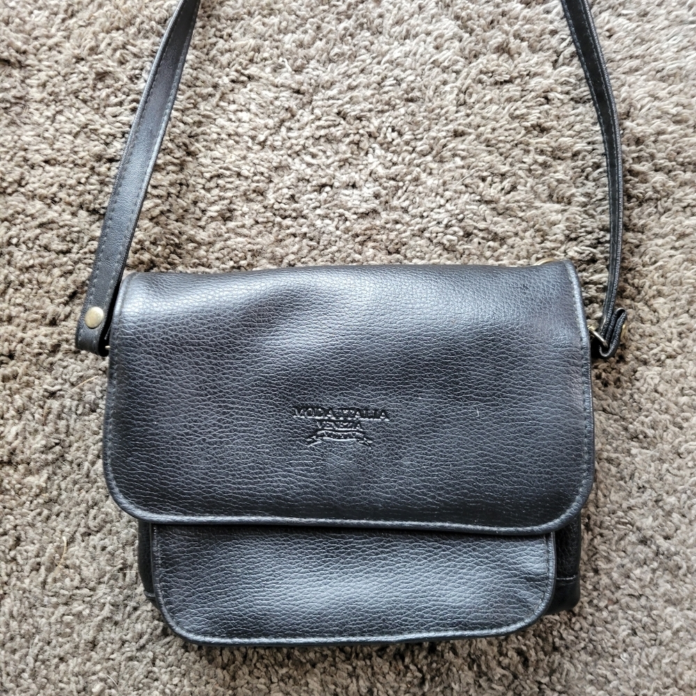 Vintage Moda Italia Venezia Black Leather Crossbody Vintage